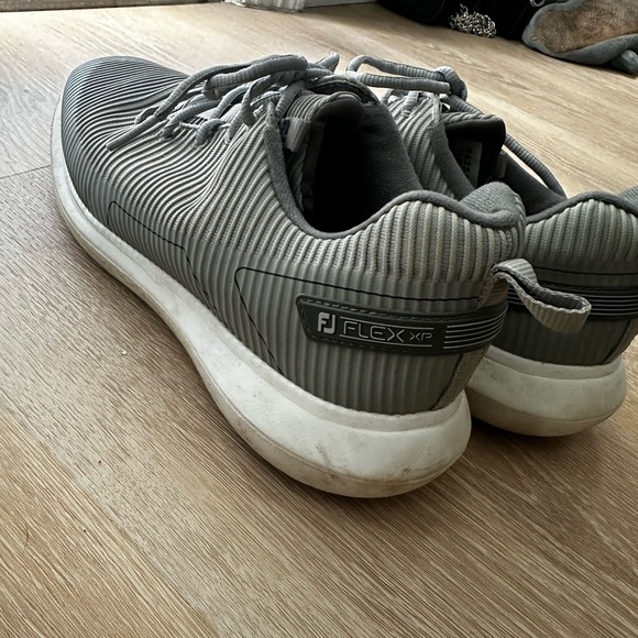 Footjoy Golf Shoes - Picture 5 of 9